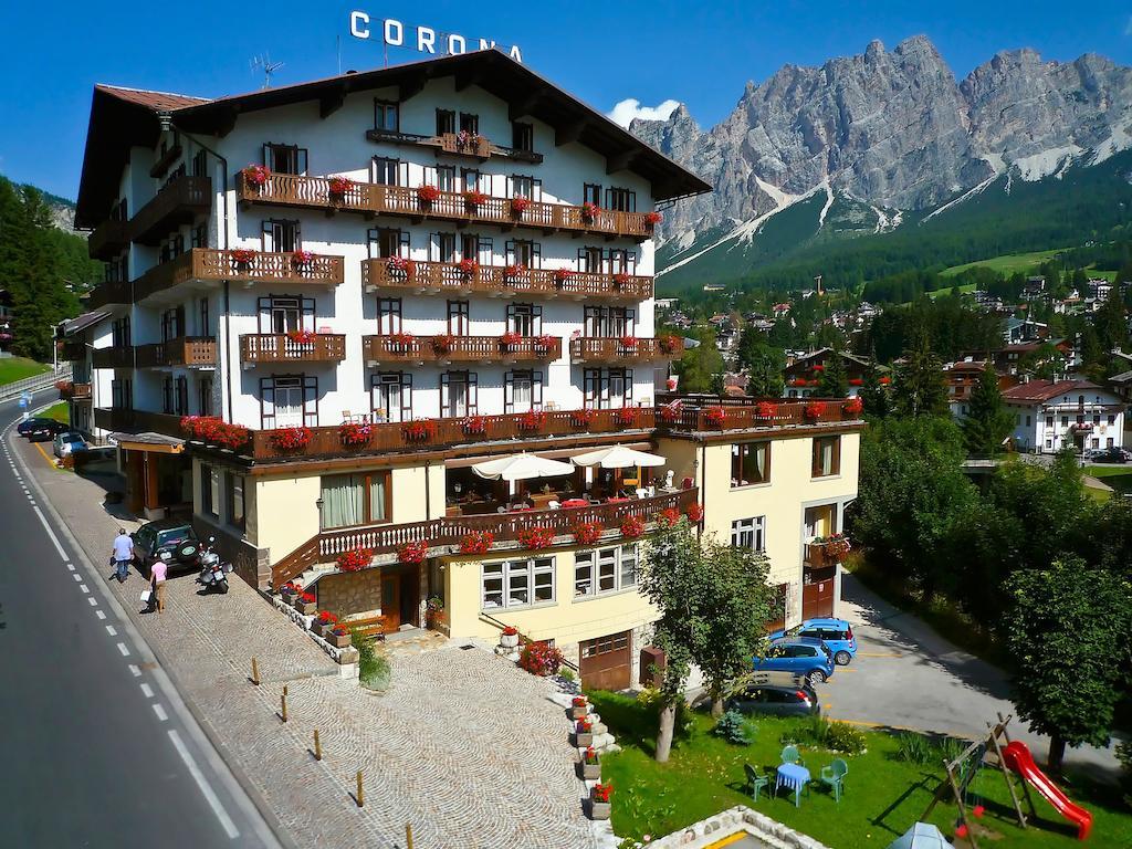 Hotel Corona Кортина-д'Ампеццо Экстерьер фото